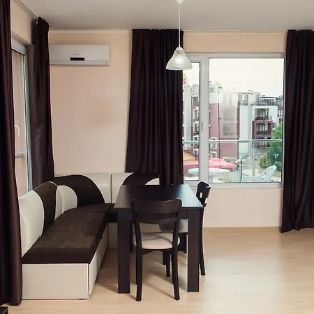 Anthony Complex סבטי ולאס